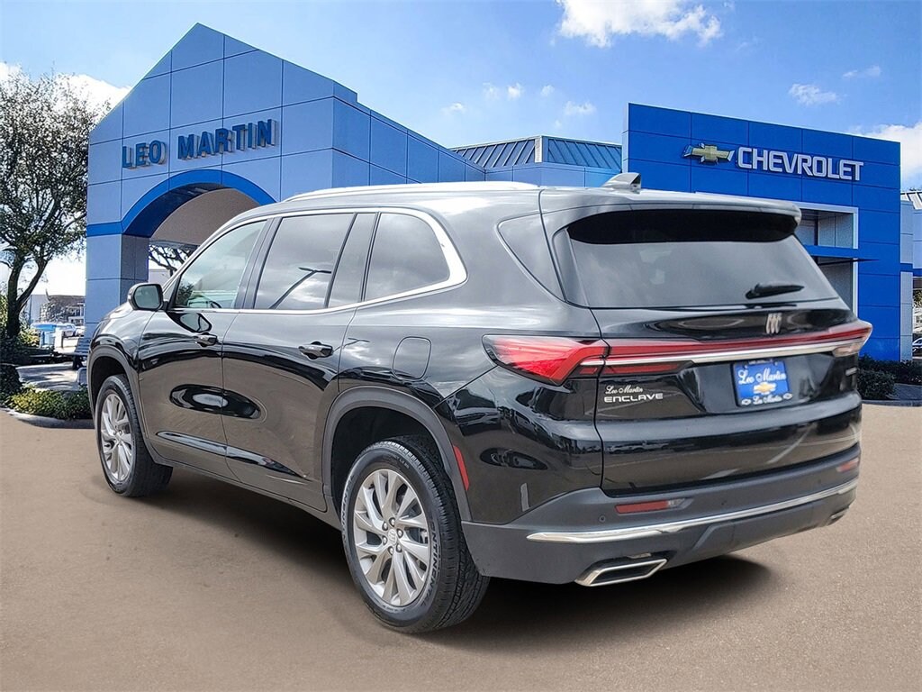 Used 2025 Buick Enclave Preferred SUV