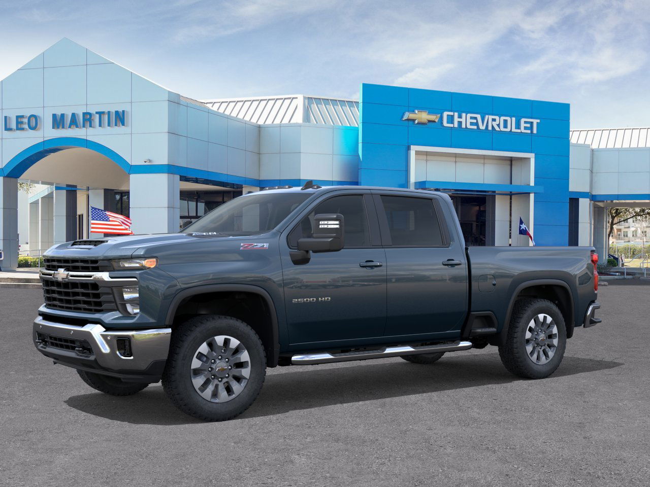 2026 Chevrolet Silverado 2500HD LT photo 2