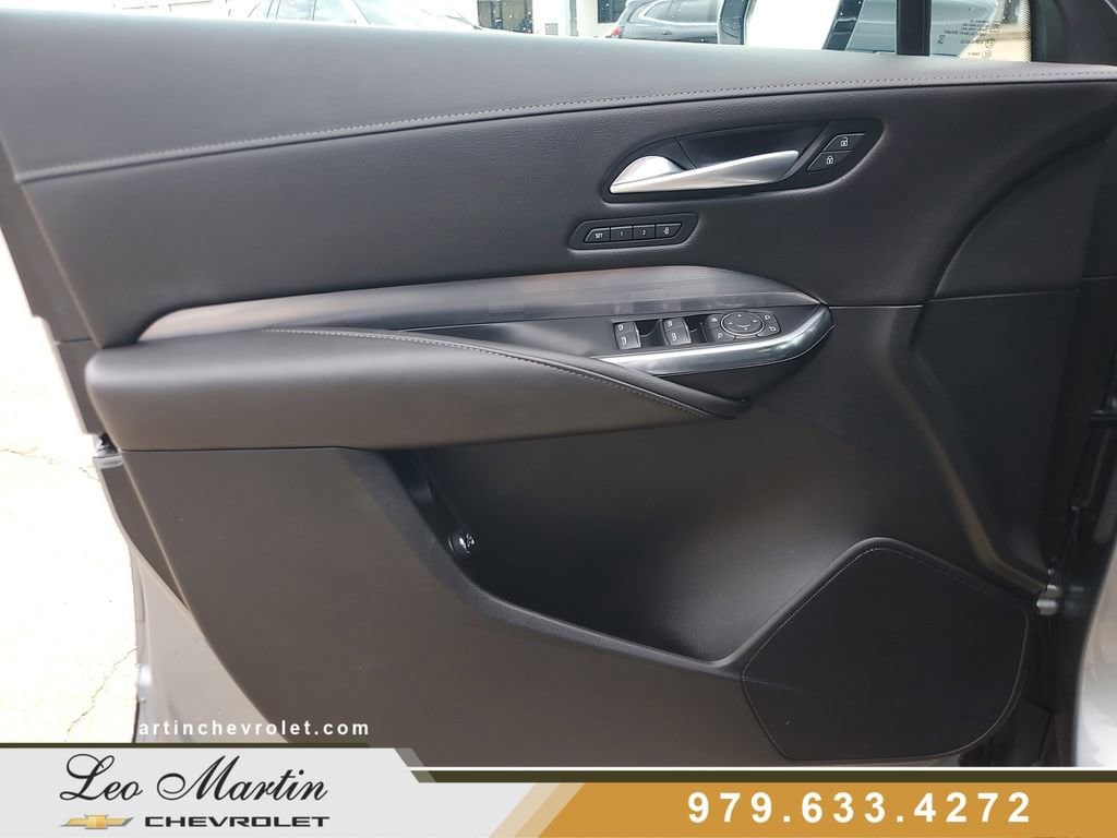2025 Cadillac XT4 Premium Luxury - Photo 16
