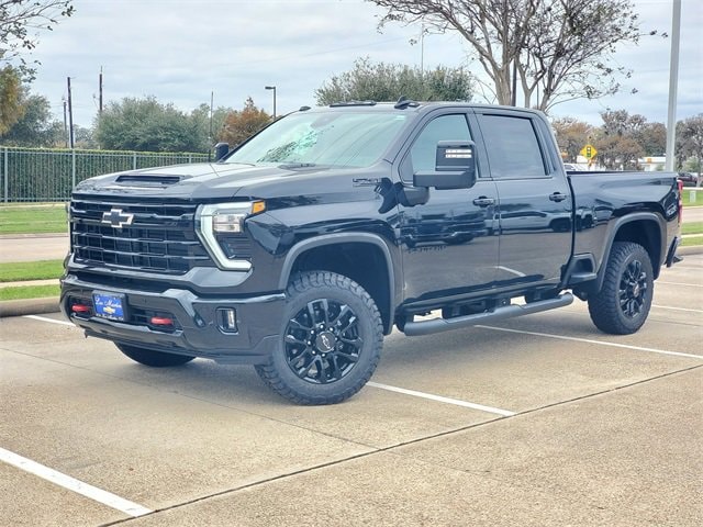 2026 Chevrolet Silverado 2500HD LTZ's photo