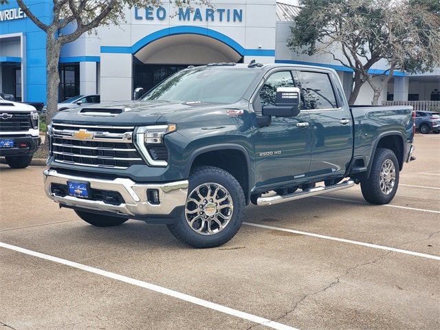 2026 Chevrolet Silverado 2500HD LTZ's photo