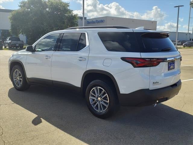 Used 2023 Chevrolet Traverse 3LT with VIN 1GNERHKW5PJ121825 for sale in Lake Jackson, TX