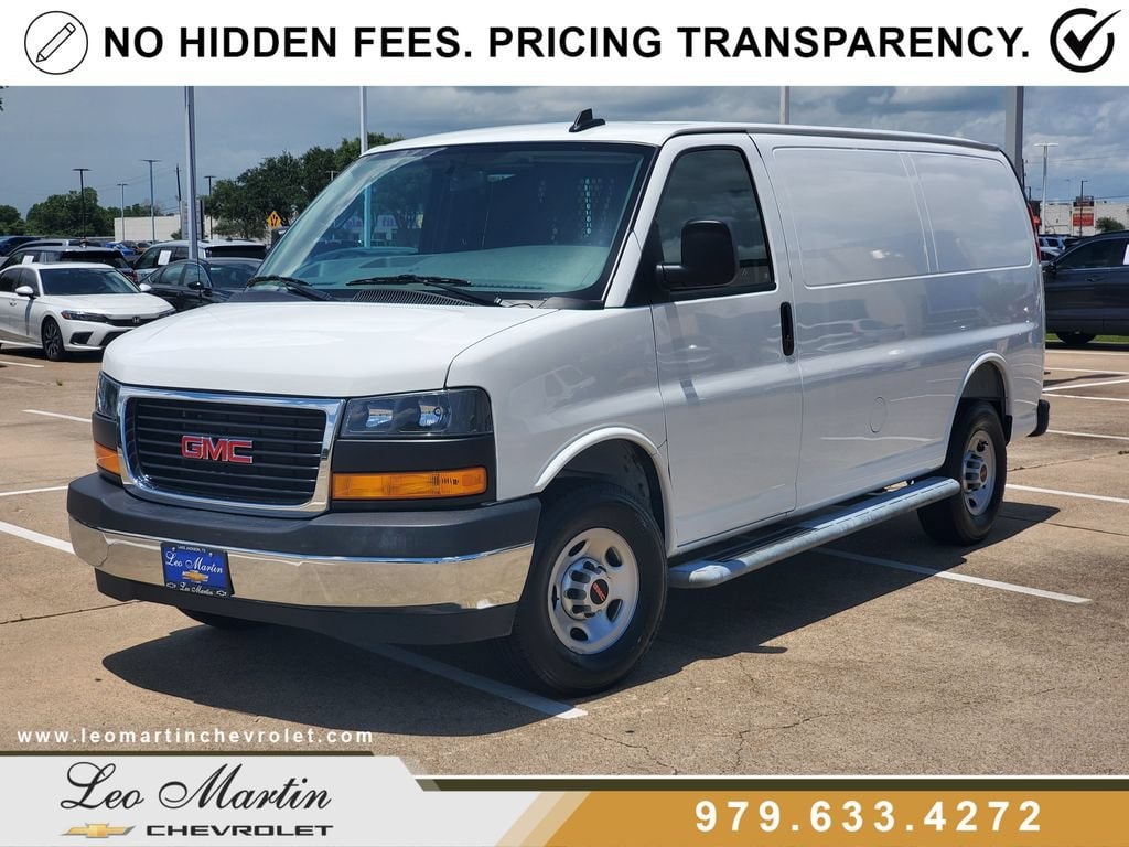 2025 GMC Savana 2500's photo