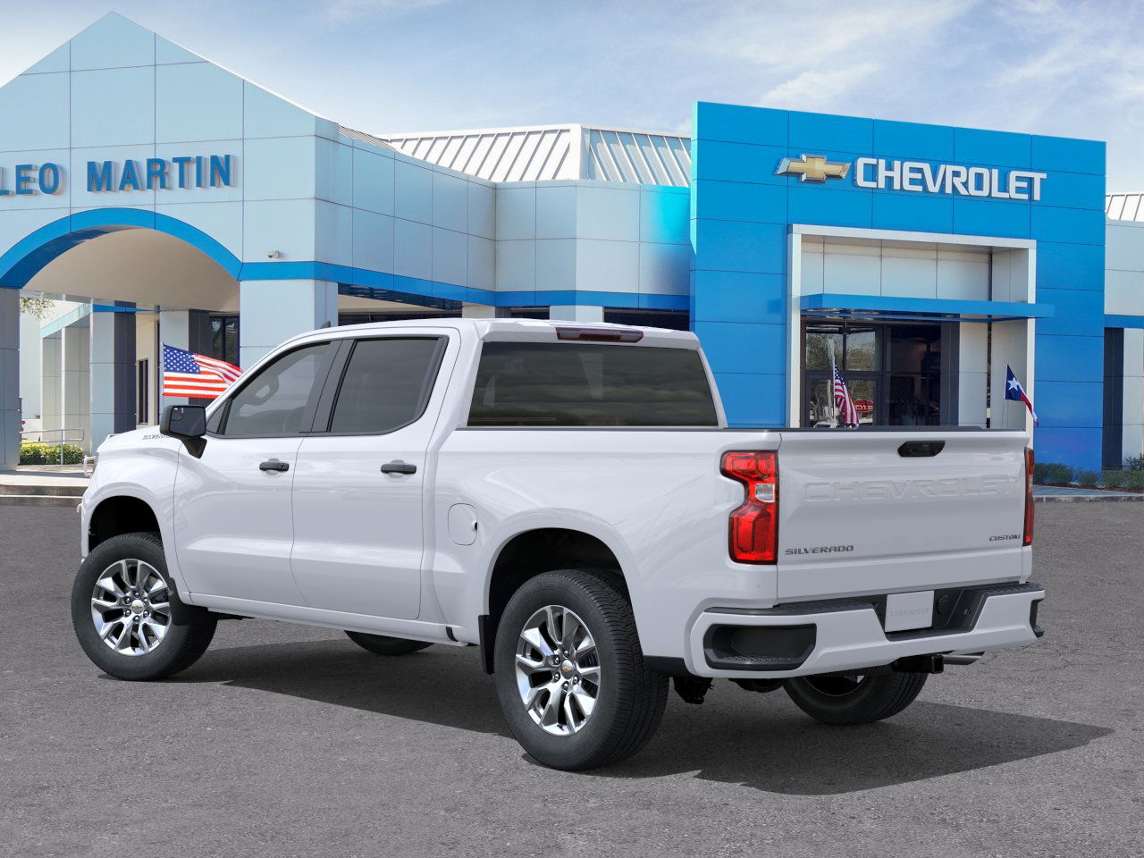 2026 Chevrolet Silverado 1500 Custom photo 2