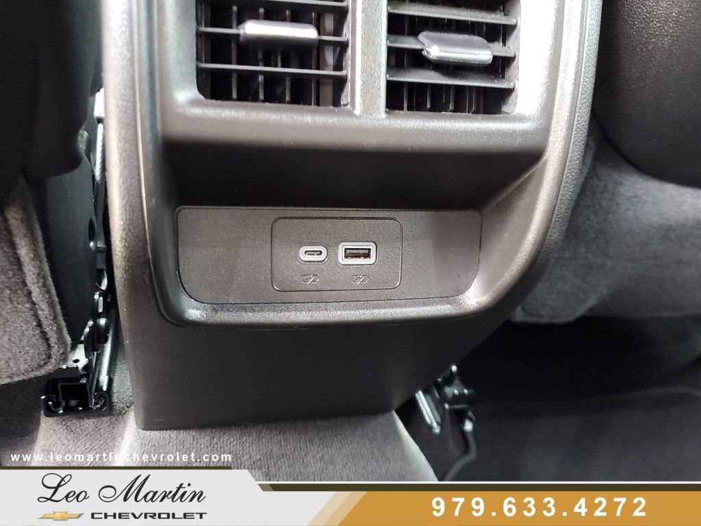 2025 Cadillac XT4 Premium Luxury - Photo 10