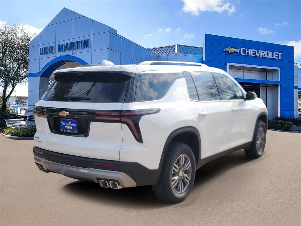 New 2026 Chevrolet Traverse LT SUV