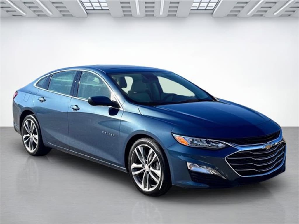 Used 2024 Chevrolet Malibu 2LT Car