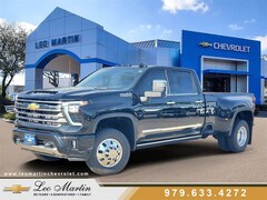 2025 Chevrolet Silverado 3500 HD High Country Truck