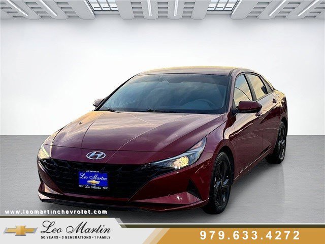 2023 Hyundai Elantra SEL's photo