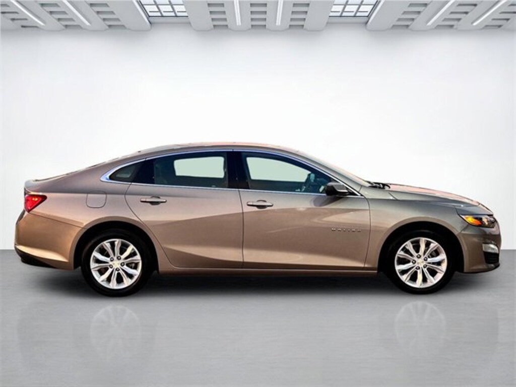 Used 2023 Chevrolet Malibu LT Car