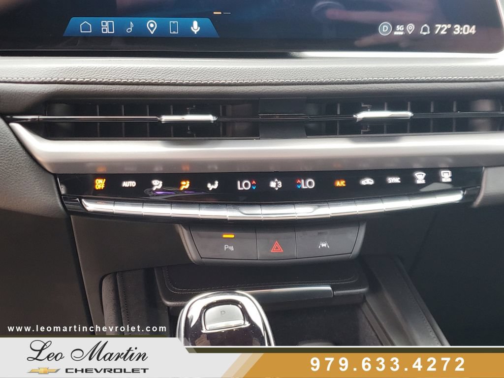 2025 Cadillac XT4 Premium Luxury - Photo 24