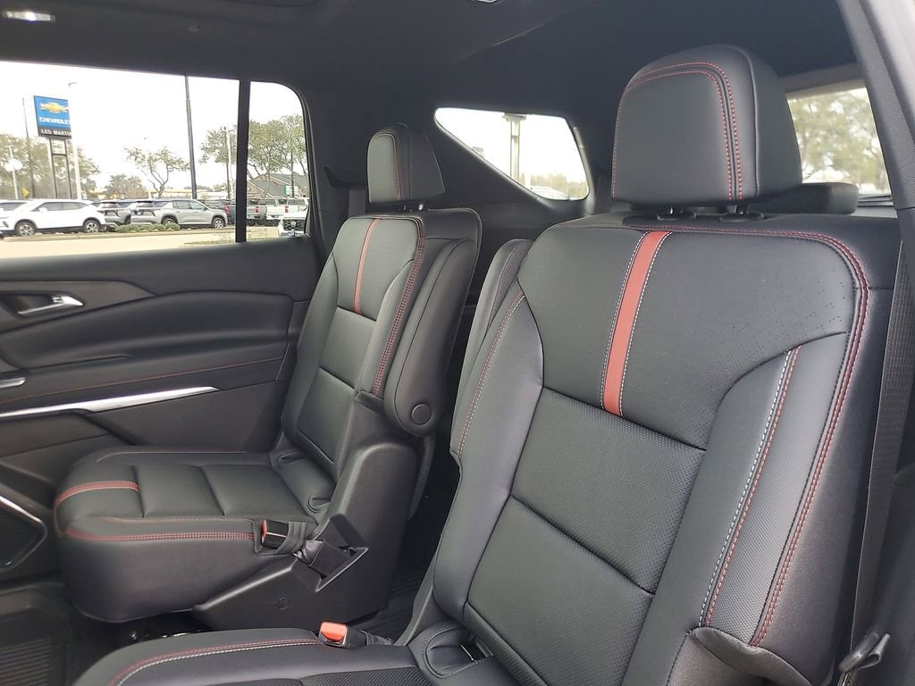 2026 Chevrolet Traverse RS - Photo 12