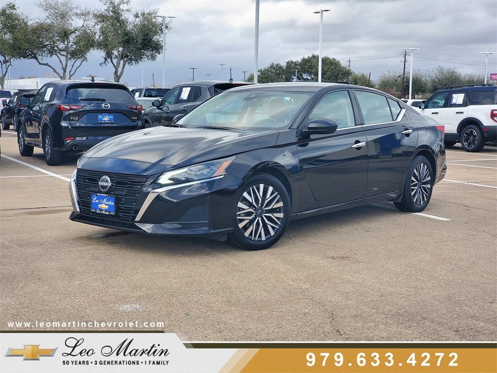 2024 Nissan Altima SV