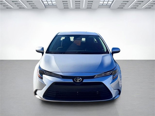 2024 Toyota Corolla LE photo 2