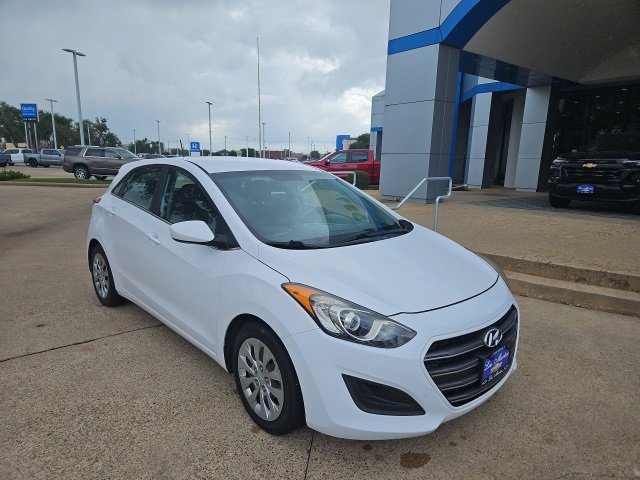 Used 2017 Hyundai Elantra GT GT with VIN KMHD35LH7HU379537 for sale in Lake Jackson, TX