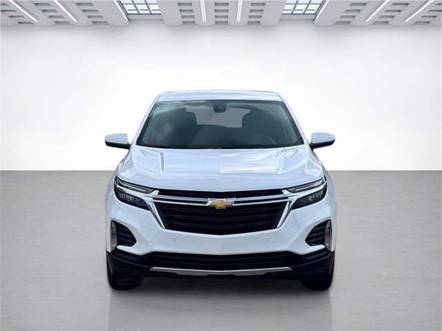 2024 Chevrolet Equinox LT photo 2