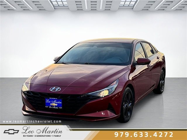 2023 Hyundai Elantra SEL's photo