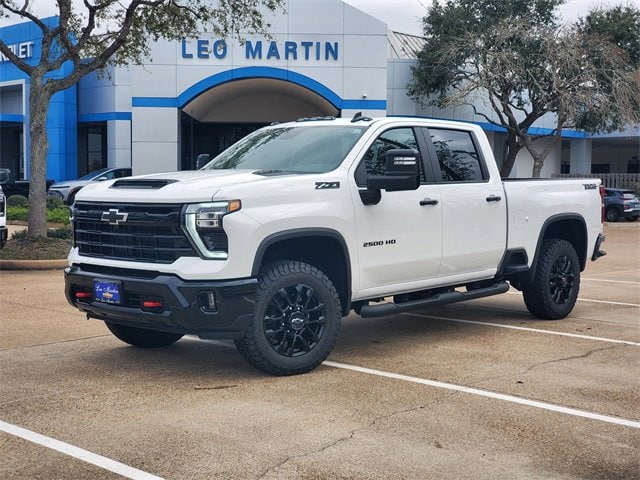 2026 Chevrolet Silverado 2500HD LT's photo