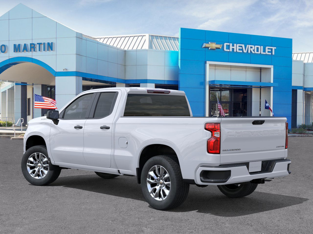 2026 Chevrolet Silverado 1500 Custom photo 2