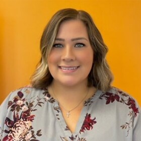 Staff member Tori Cox from ID_f484e3d83ebb