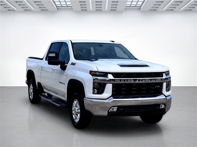 2023 Chevrolet Silverado 2500HD LT photo 3