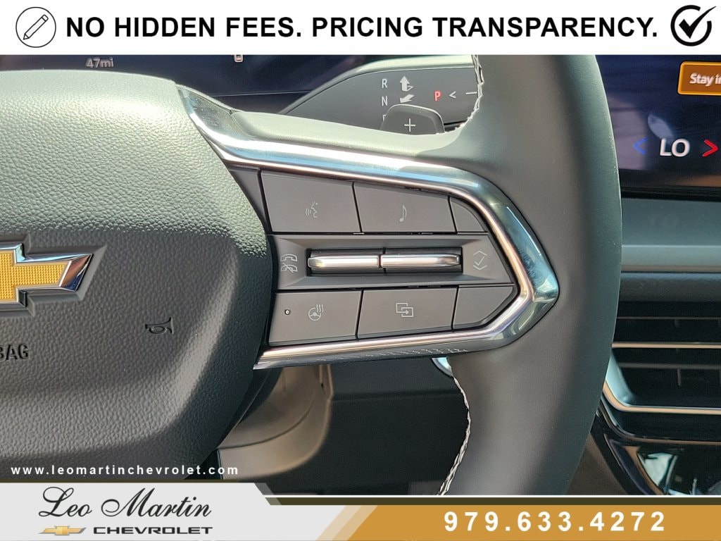 2027 Chevrolet Traverse LT - Photo 23