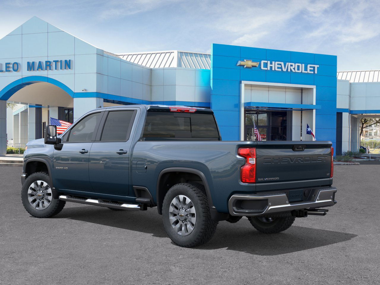 2026 Chevrolet Silverado 2500HD LT photo 3