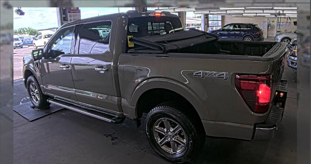Used 2025 Ford F-150 XLT HIGH PACKAGE XLT 4WD SuperCrew 5.5 Box