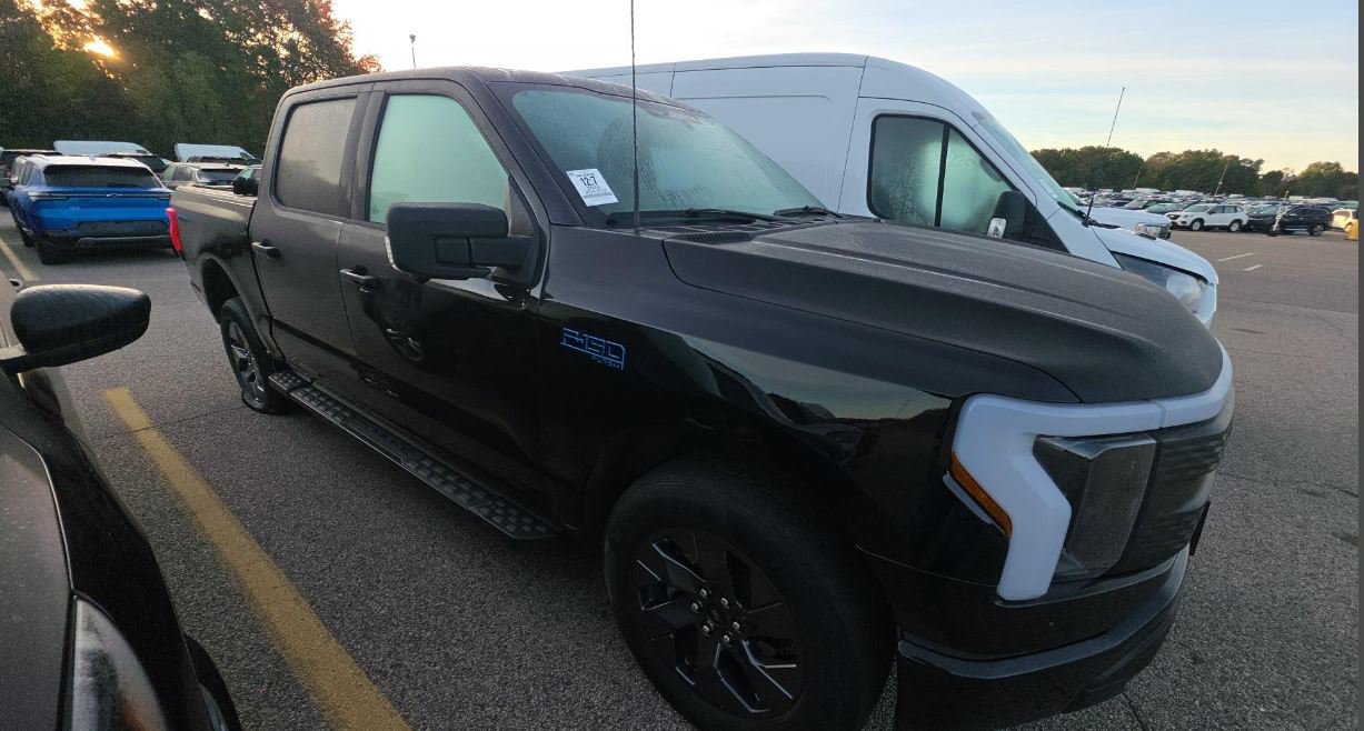 Used 2024 Ford F-150 Lightning Flash Flash 4WD SuperCrew 5.5 Box