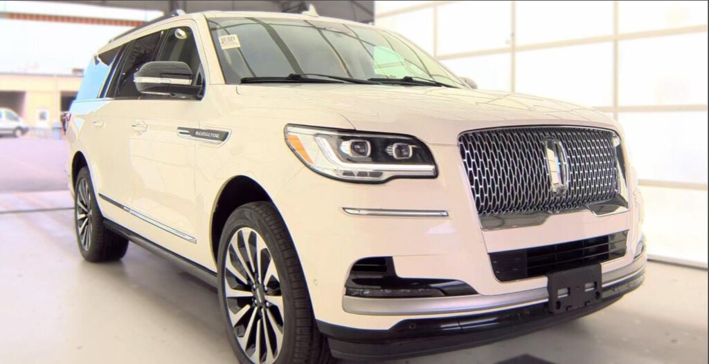 Used 2023 Lincoln Navigator L Reserve Reserve 4x4