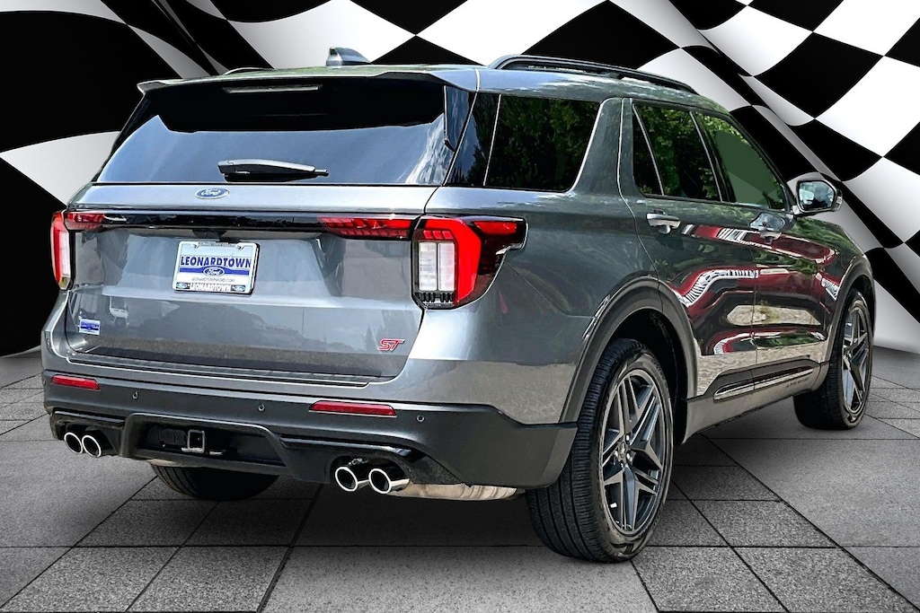 Used 2025 Ford Explorer ST ST 4WD