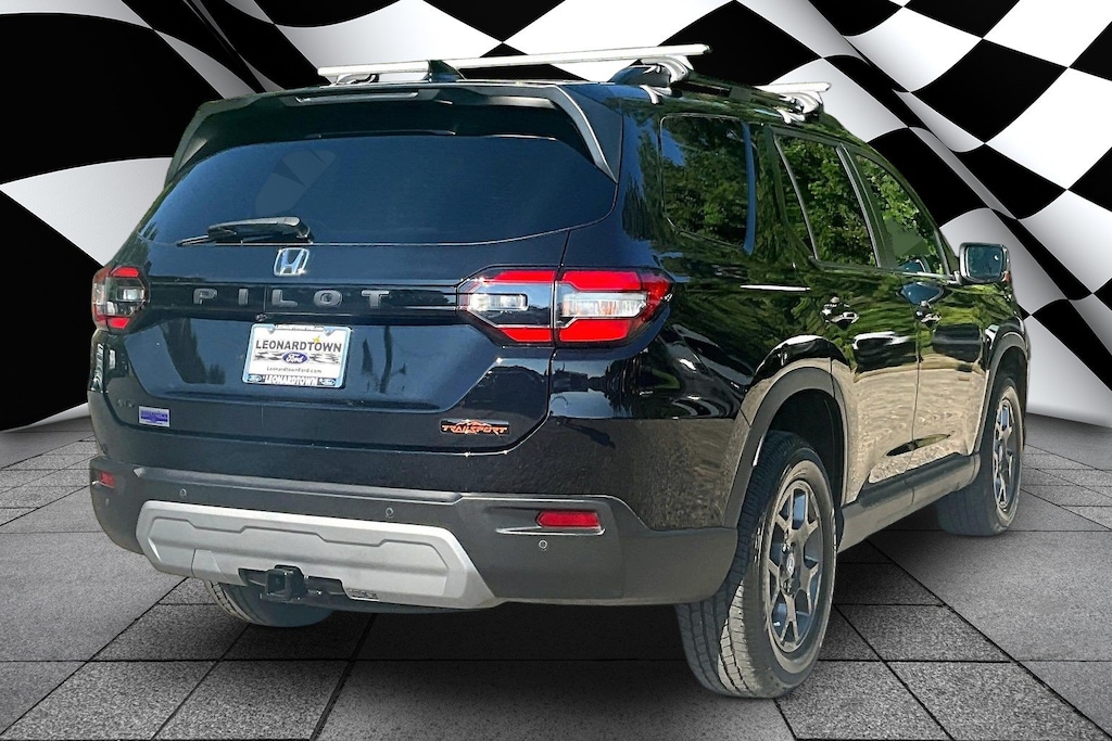 Certified 2023 Honda Pilot TrailSport TrailSport AWD