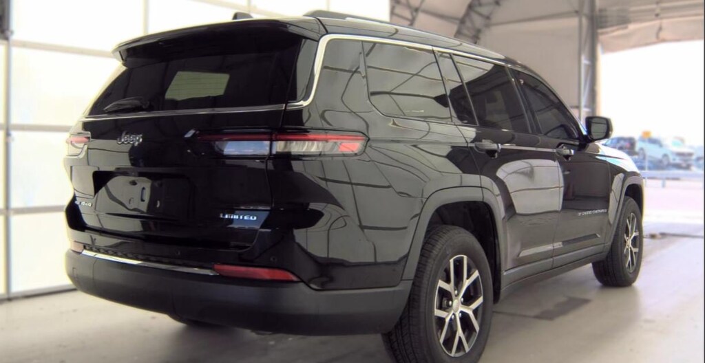 Certified 2023 Jeep Grand Cherokee L Limited Limited 4x4