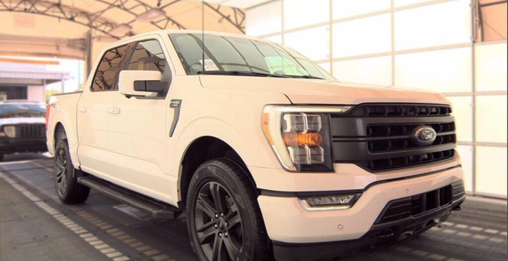 Used 2023 Ford F-150 LARIAT SPORT LARIAT 4WD SuperCrew 5.5 Box