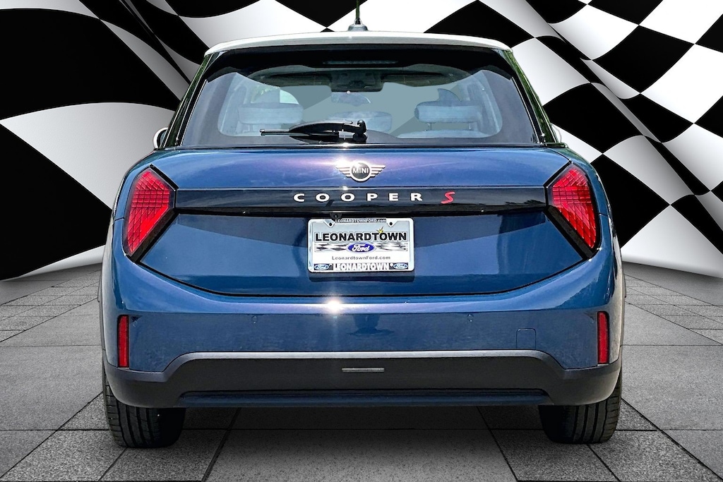 Used 2025 MINI Hardtop 4 Door Cooper S Cooper S FWD