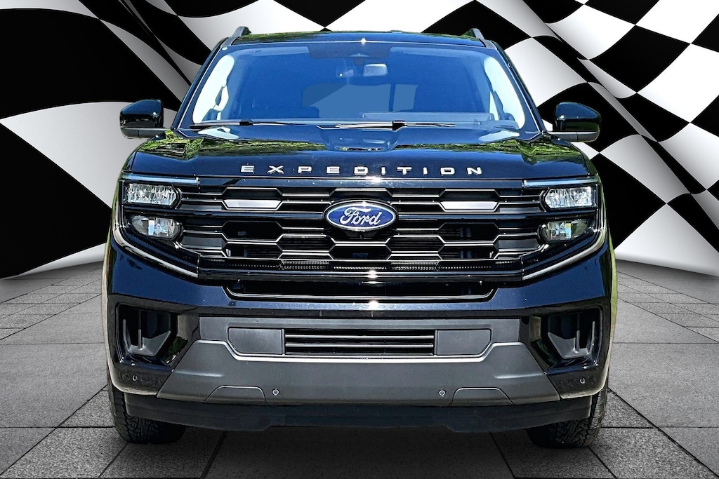 Used 2025 Ford Expedition Active Active 4x2