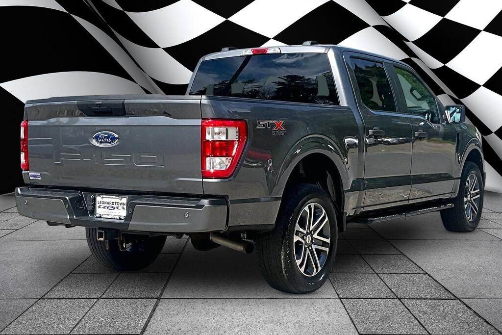 Certified 2022 Ford F-150 STX 4WD CREW CAB XL 4WD SuperCrew 5.5 Box