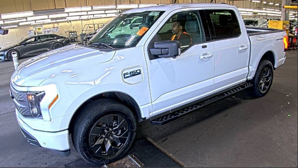 Used 2025 Ford F-150 Lightning Flash Flash 4WD SuperCrew 5.5 Box