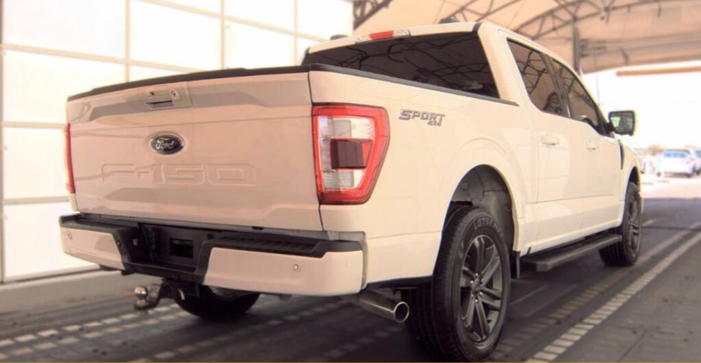 Used 2023 Ford F-150 LARIAT SPORT LARIAT 4WD SuperCrew 5.5 Box