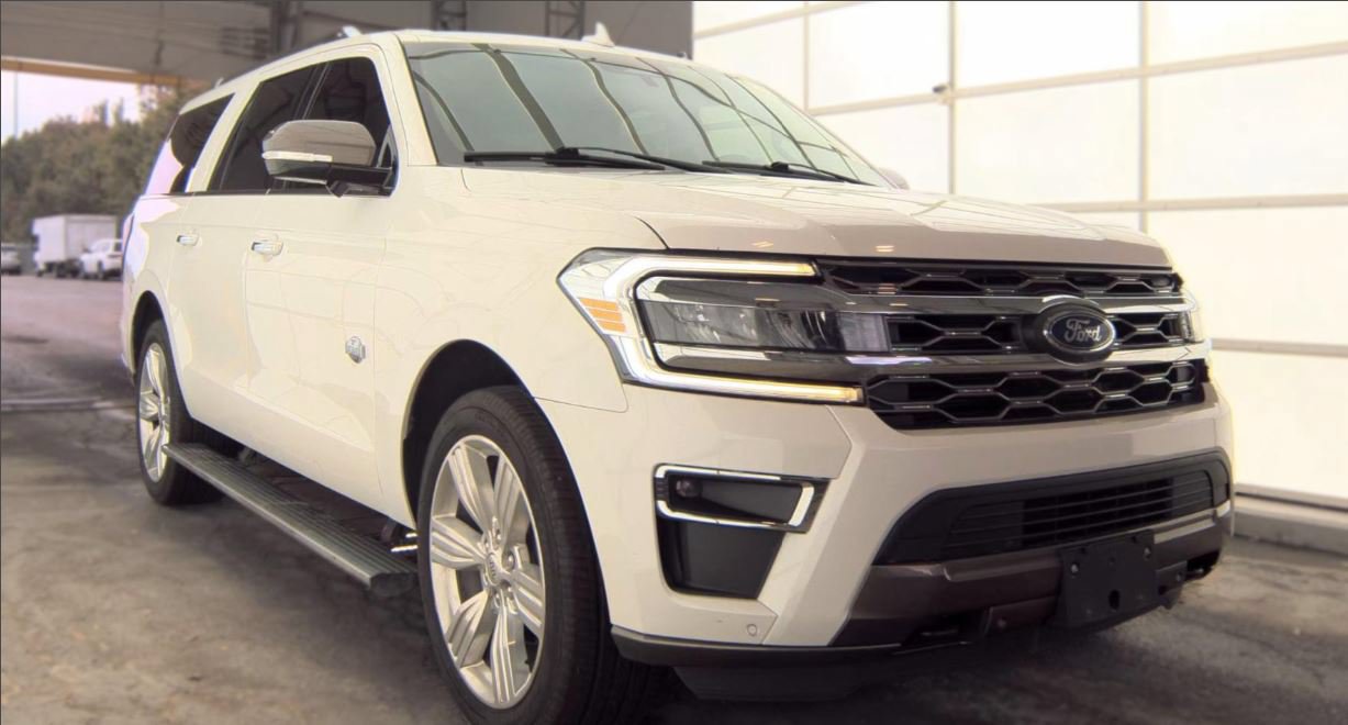 Certified 2023 Ford Expedition Max King Ranch King Ranch 4x4