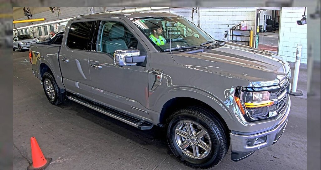 Used 2025 Ford F-150 XLT HIGH PACKAGE XLT 4WD SuperCrew 5.5 Box