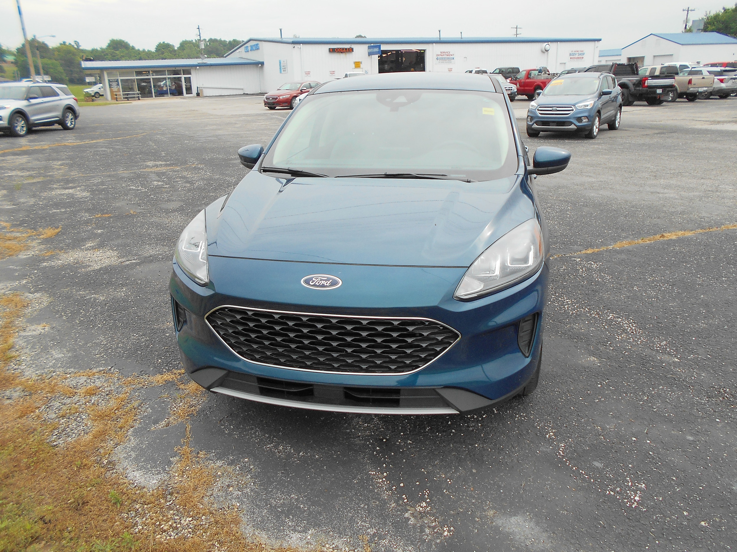 Used 2020 Ford Escape SE with VIN 1FMCU9G62LUA83570 for sale in Cassville, MO