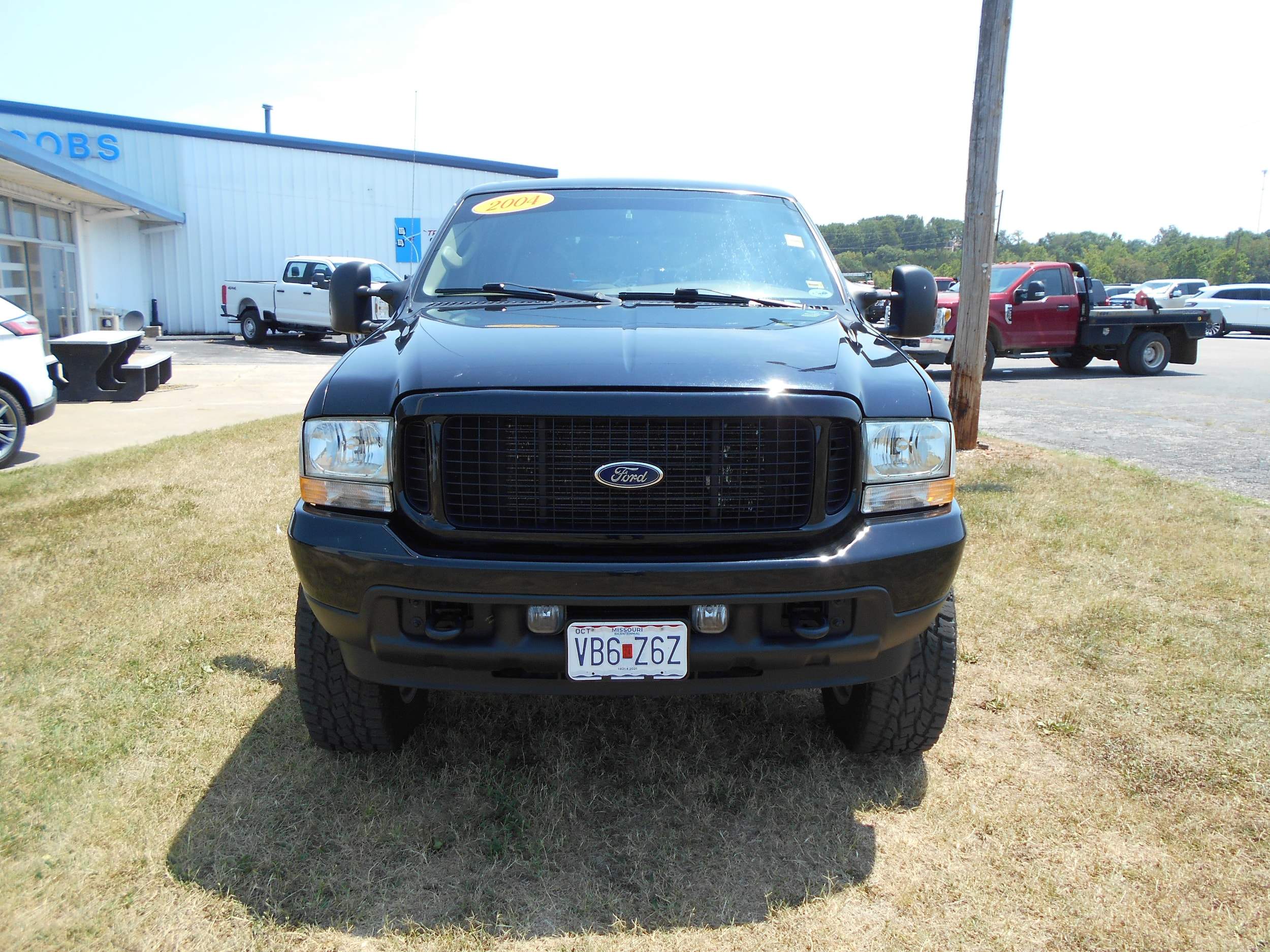 Used 2004 Ford Excursion Limited with VIN 1FMSU43P24ED76801 for sale in Cassville, MO