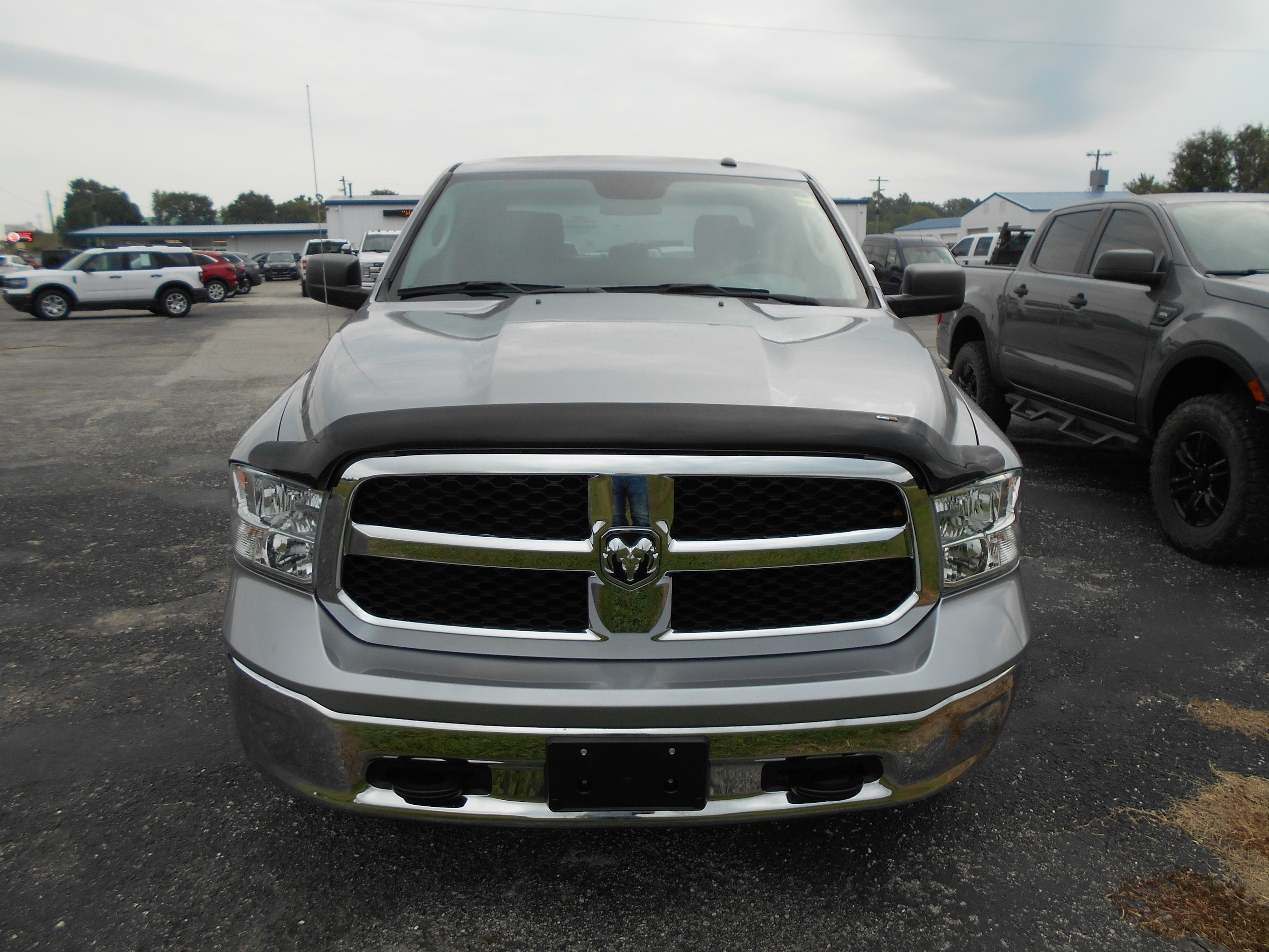 Used 2019 RAM Ram 1500 Classic Tradesman with VIN 3C6RR7KT5KG723250 for sale in Cassville, MO