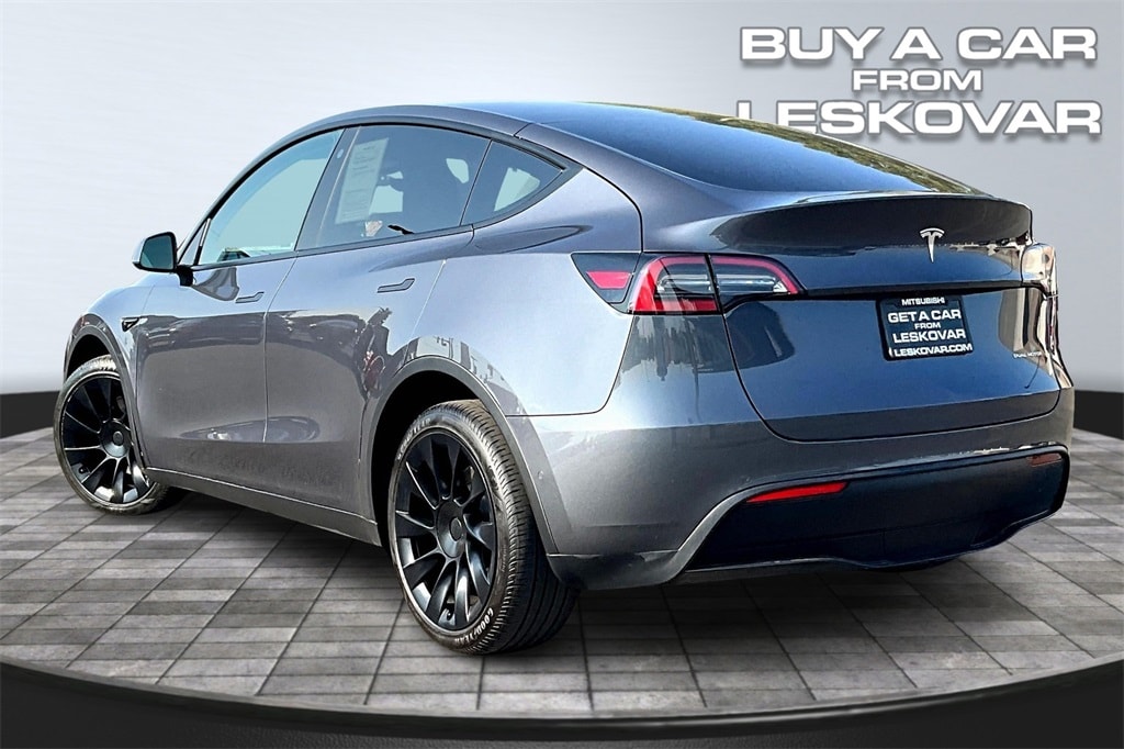 Used 2022 Tesla Model Y Long Range with VIN 7SAYGDEE6NF560787 for sale in Kennewick, WA