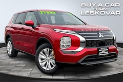 2025 Mitsubishi Outlander ES SUV