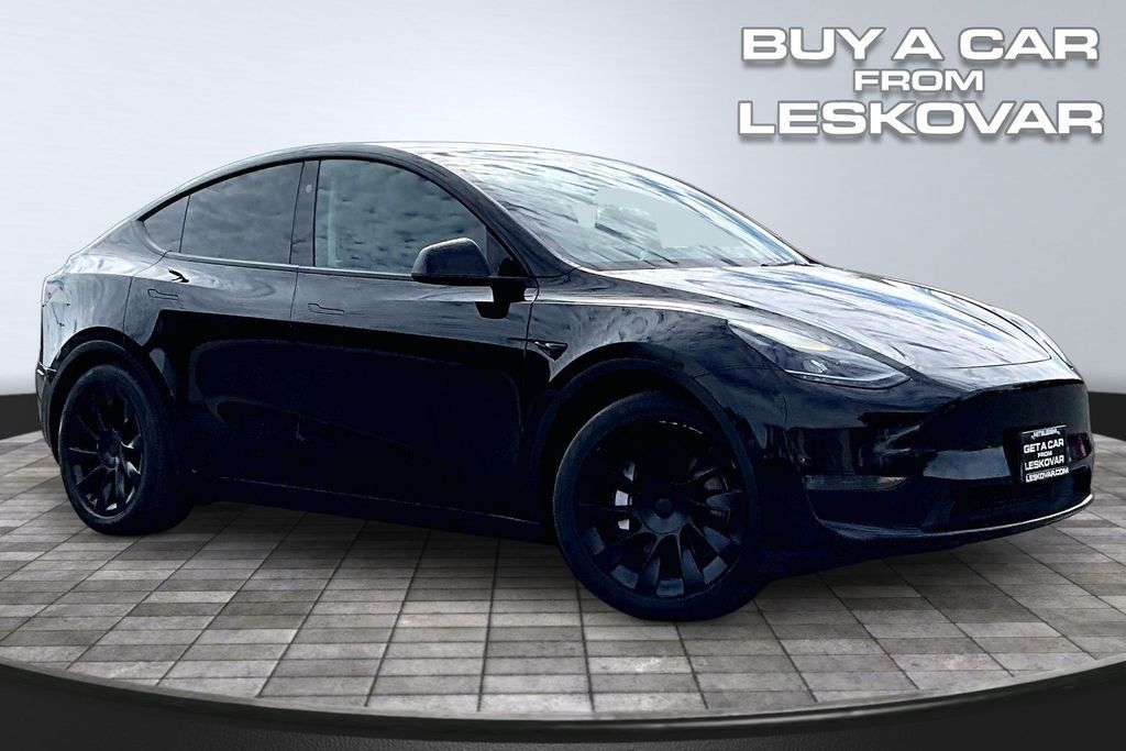 2023 Tesla Model Y Long Range Dual Motor All-Wheel Drive's photo
