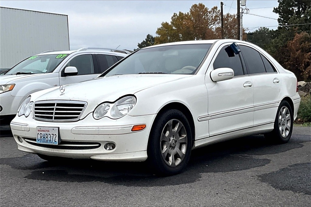 2005 Mercedes-Benz C-Class C320 4Matic