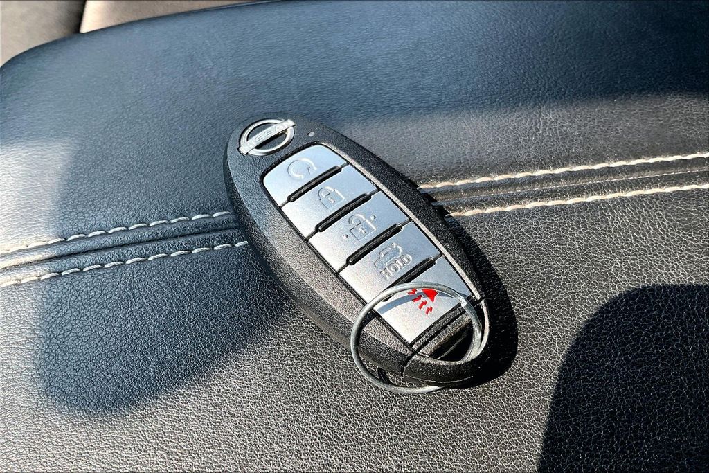 2025 Nissan Altima SV - Photo 11