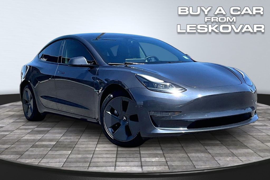 2022 Tesla Model 3 Long Range Dual Motor All-Wheel Drive's photo